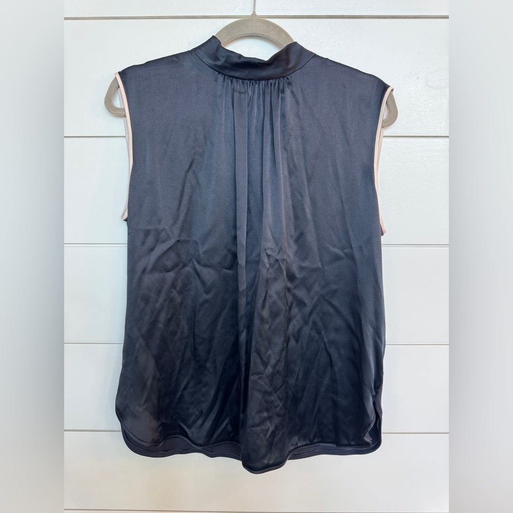 NWT MaxMara Orel Silk Blouse
Size 10 - Picture 3 of 10